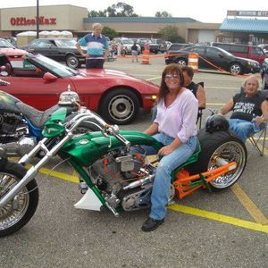 Meet your Posher, Debbe